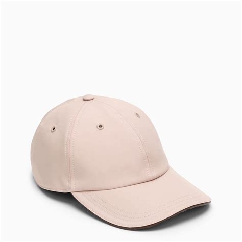 cappello burberry rosa